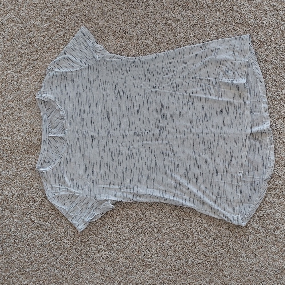 WOMEN'S AVIA YOGA WORKOUT LIGHTWEIGHT SHIRT